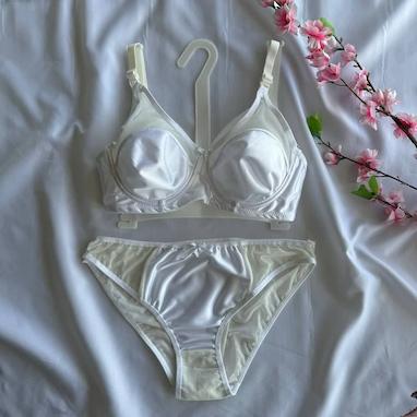 چگونه لباس زیر سفید را همیشه سفید نگه داریم؟