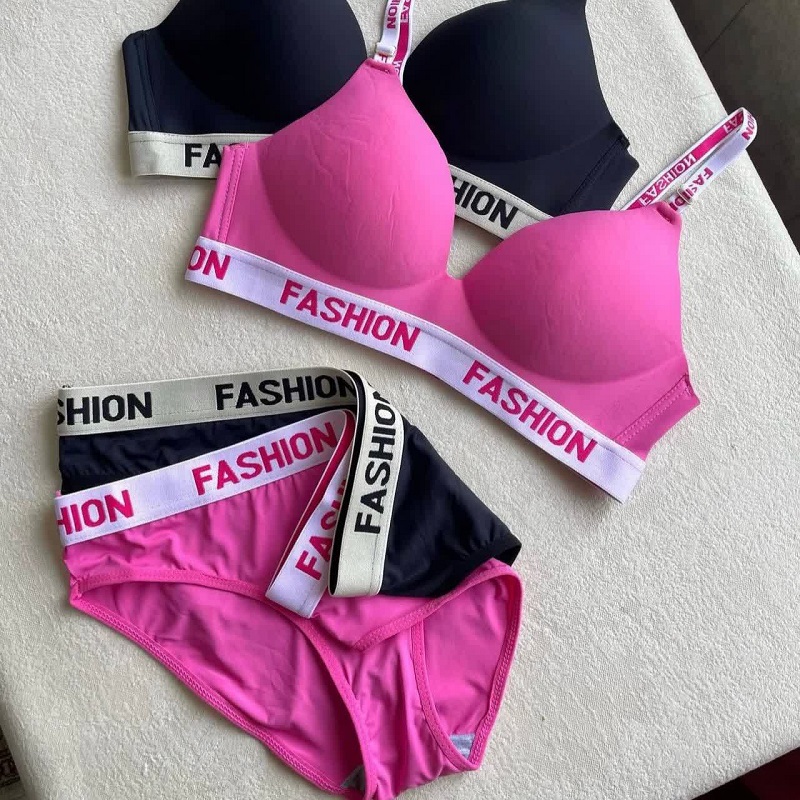 ست لباس زیر زنانه فانتزی